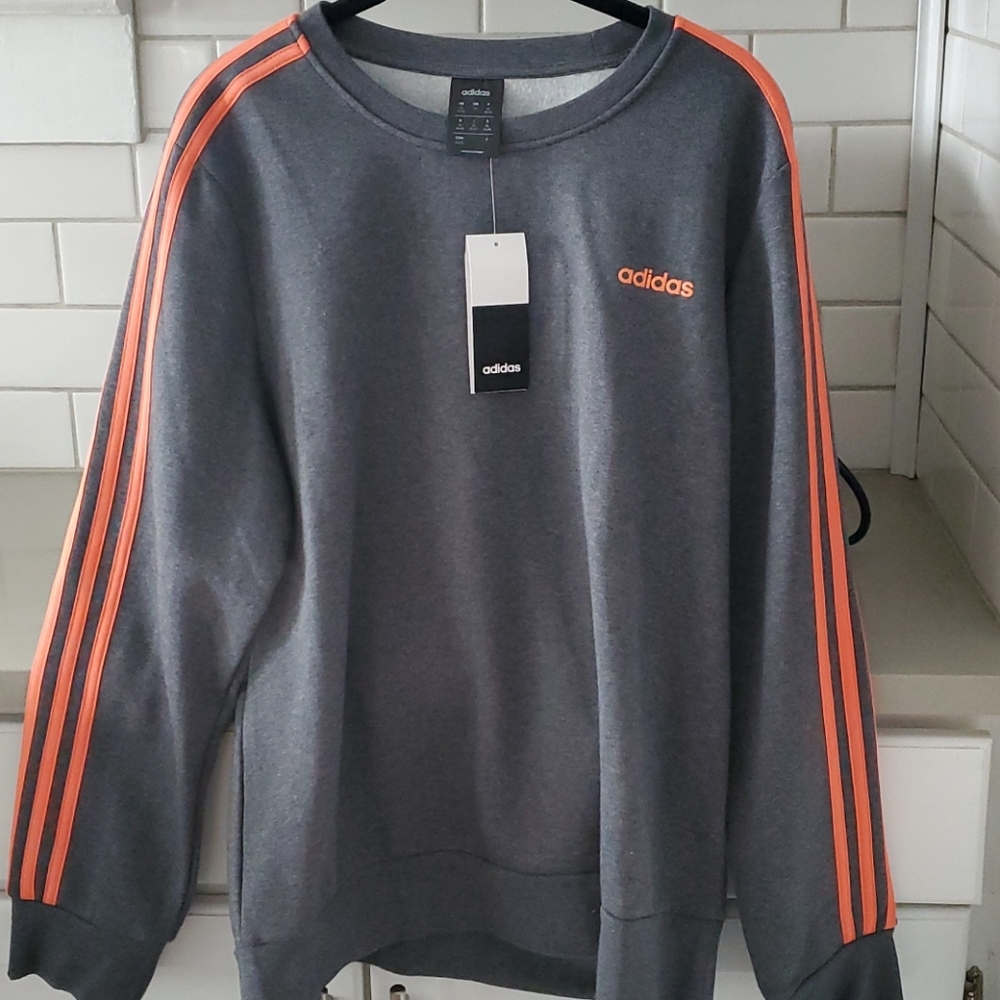 NWT Adidas crew neck sweatshirt